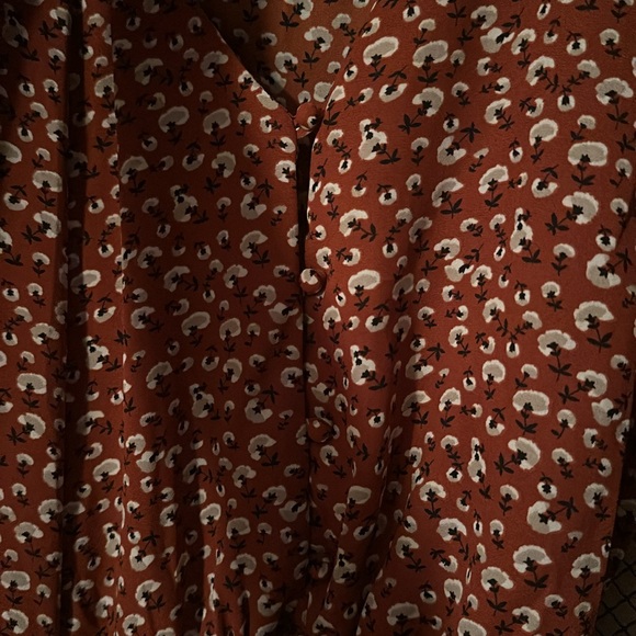 Red long sleeve button up - Picture 2 of 3